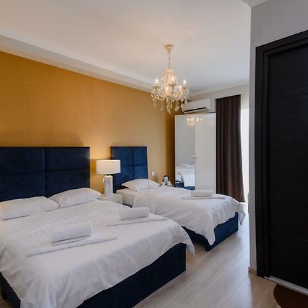 Golden Globe Boutique Hotel Tbilisi Bagian luar foto